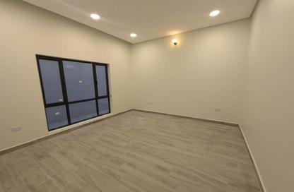 Apartment - 2 Bedrooms - 2 Bathrooms for rent in Saar - Northern Governorate