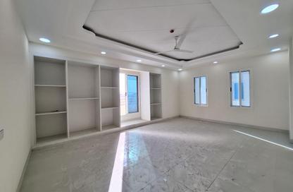 Apartment - 4 Bedrooms - 4 Bathrooms for sale in Alhajiyat - Riffa - Southern Governorate