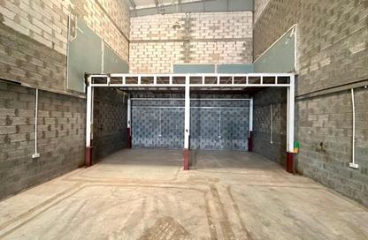 Warehouse - Studio - 1 Bathroom for rent in Hidd - Muharraq Governorate