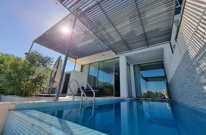 Villa - 5 Bedrooms - 6 Bathrooms for sale in Najma - Amwaj Islands - Muharraq Governorate