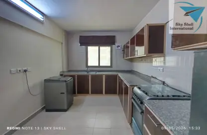Apartment - 2 Bedrooms - 2 Bathrooms for rent in Al Burhama - Manama - Capital Governorate