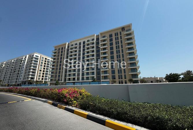 998628 - Property Image 2