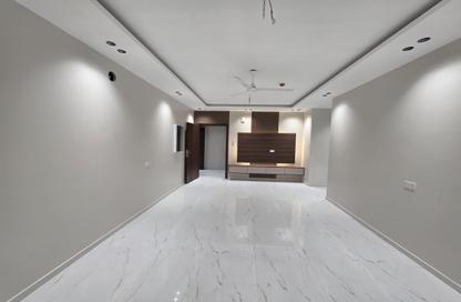 Apartment - 4 Bedrooms - 4 Bathrooms for sale in Hidd - Muharraq Governorate