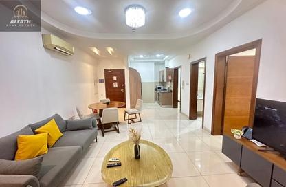 Apartment - 2 - 2 for rent in Al Juffair - Capital Governorate