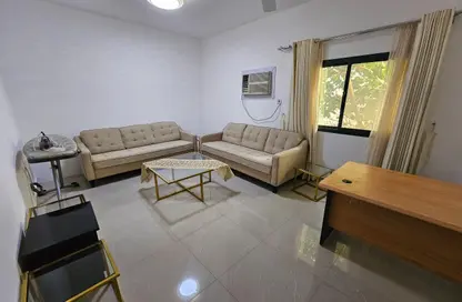 Apartment - 2 Bedrooms - 3 Bathrooms for rent in Al Bahair - Riffa - Southern Governorate