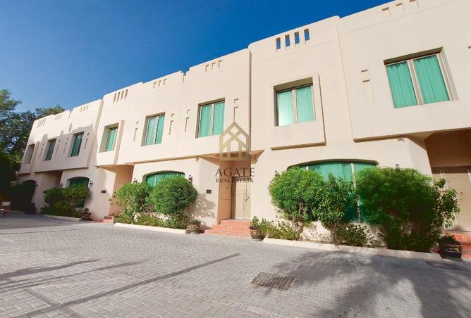 994463 - Property Main Image