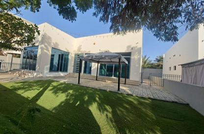 Villa - 4 Bedrooms - 4 Bathrooms for rent in Janabiya - Northern Governorate