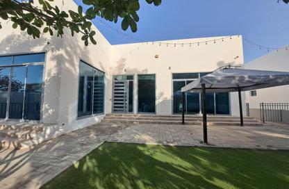Villa - 4 Bedrooms - 4 Bathrooms for rent in Janabiya - Northern Governorate