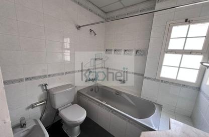 Villa - 4 - 4 for rent in Mahooz - Manama - Capital Governorate