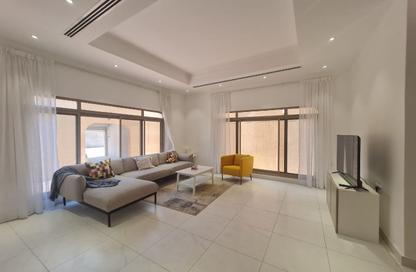 Villa - 4 Bedrooms - 6 Bathrooms for rent in Saar - Northern Governorate