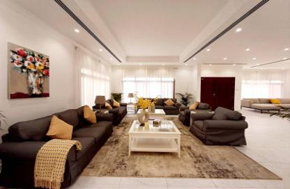 Villa - 4 Bedrooms - 6 Bathrooms for rent in Saar - Northern Governorate