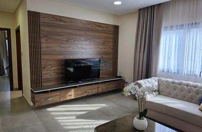 Apartment - 2 - 2 for rent in Seef - Capital Governorate