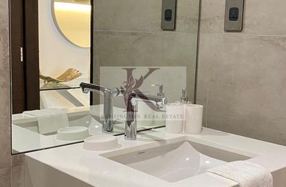 Apartment - Studio - 1 Bathroom for sale in Bahrain Financial Harbour - Manama - Capital Governorate Apartment - Studio - 1 Bathroom for sale in Bahrain Financial Harbour - Manama - Capital Governorate