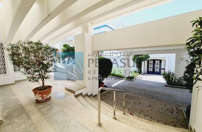 Villa - Studio - 7+ Bathrooms for rent in Salmaniya - Manama - Capital Governorate