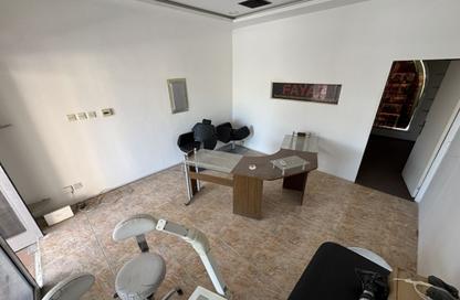 متجر - استوديو - 1 حمام للايجار في العدلية - المنامة - محافظة العاصمة