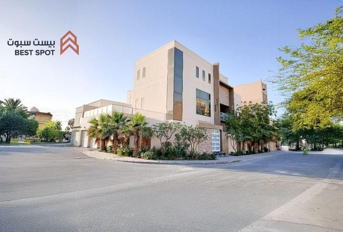 994466 - Property Main Image