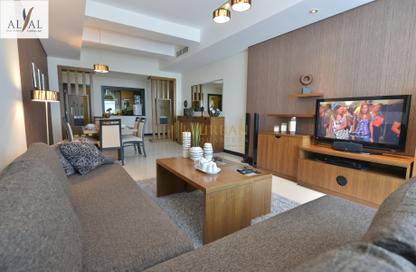 Apartment - 3 Bedrooms - 3 Bathrooms for rent in Al Juffair - Capital Governorate