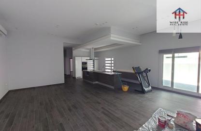 Apartment - 3 Bedrooms - 3 Bathrooms for rent in Tubli - Central Governorate