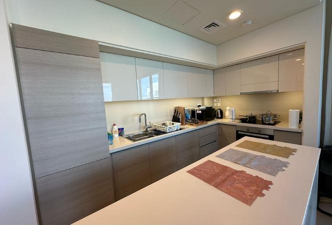 987388 - Property Image 3