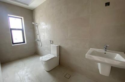 Office Space - 2 Bedrooms - 2 Bathrooms for rent in Saar - Northern Governorate