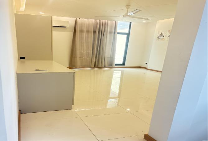 53269541 - Property Main Image
