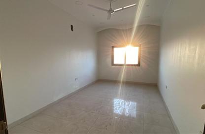 Apartment - 2 - 2 for rent in Jannusan - Northern Governorate