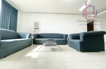 Apartment - 3 Bedrooms - 3 Bathrooms for rent in Al Juffair - Capital Governorate