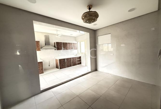 52169949 - Property Main Image