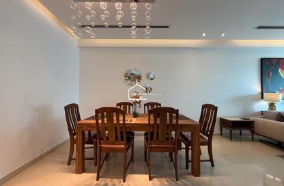 Apartment - 2 Bedrooms - 2 Bathrooms for rent in Reef Island - Capital Governorate