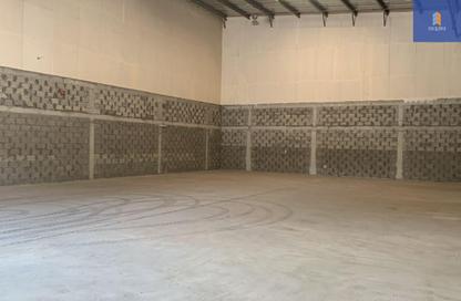 Warehouse - Studio - 1 for rent in Hidd - Muharraq Governorate