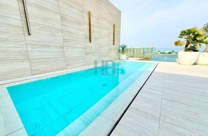 Villa - 5 Bedrooms - 6 Bathrooms for sale in Reef Island - Capital Governorate