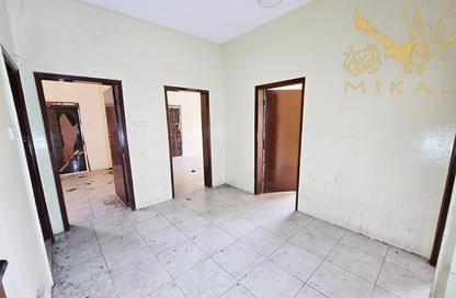 Apartment - 4 Bedrooms - 2 Bathrooms for rent in Jidhafs - Northern Governorate