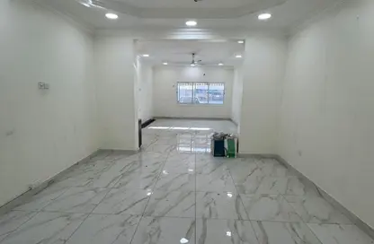 Villa - 3 Bedrooms - 3 Bathrooms for rent in Diraz - Northern Governorate