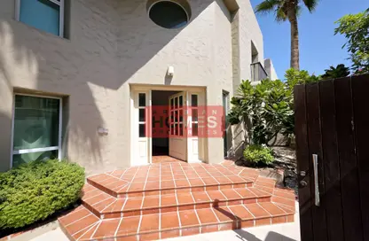 Villa - 5 Bedrooms - 5 Bathrooms for rent in Zinj - Manama - Capital Governorate