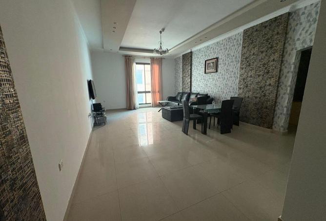 998061 - Property Image 3