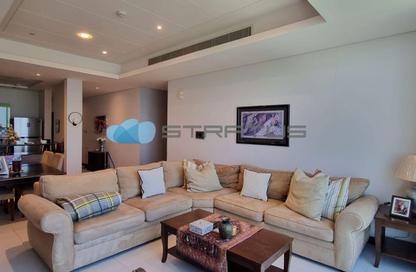 Apartment - 2 - 3 for rent in Reef Island - Capital Governorate