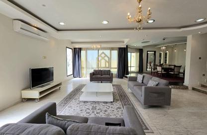 Villa - 6 - 7+ for rent in Arad - Muharraq Governorate Villa - 6 - 7+ for rent in Arad - Muharraq Governorate