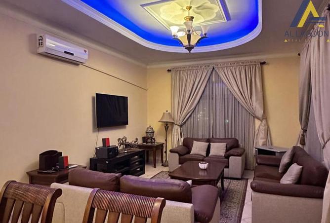 988277 - Property Image 3