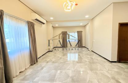 Apartment - 2 Bedrooms - 2 Bathrooms for rent in Zinj - Manama - Capital Governorate Apartment - 2 Bedrooms - 2 Bathrooms for rent in Zinj - Manama - Capital Governorate