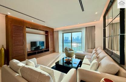 Apartment - 3 Bedrooms - 4 Bathrooms for rent in Reef Island - Capital Governorate
