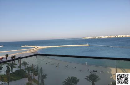 Apartment - 3 - 3 for rent in Marassi Al Bahrain - Diyar Al Muharraq - Muharraq Governorate