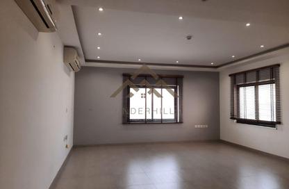 Apartment - 3 Bedrooms - 2 Bathrooms for rent in Janabiya - Northern Governorate Apartment - 3 Bedrooms - 2 Bathrooms for rent in Janabiya - Northern Governorate