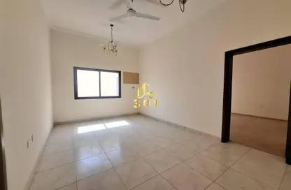 Apartment - 3 Bedrooms - 2 Bathrooms for rent in Busaiteen - Muharraq Governorate