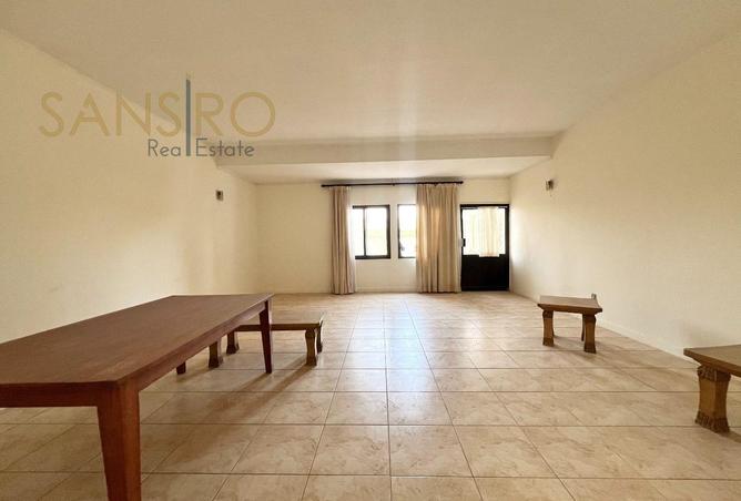 1002197 - Property Image 3