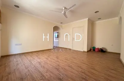 شقة - 2 غرف نوم - 2 حمامات للايجار في الحجيات - الرفاع - المحافظة الجنوبية