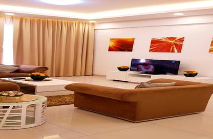 Apartment - 2 Bedrooms - 2 Bathrooms for rent in Hidd - Muharraq Governorate Apartment - 2 Bedrooms - 2 Bathrooms for rent in Hidd - Muharraq Governorate