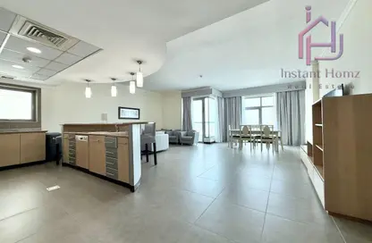 Apartment - 3 Bedrooms - 3 Bathrooms for rent in Al Juffair - Capital Governorate