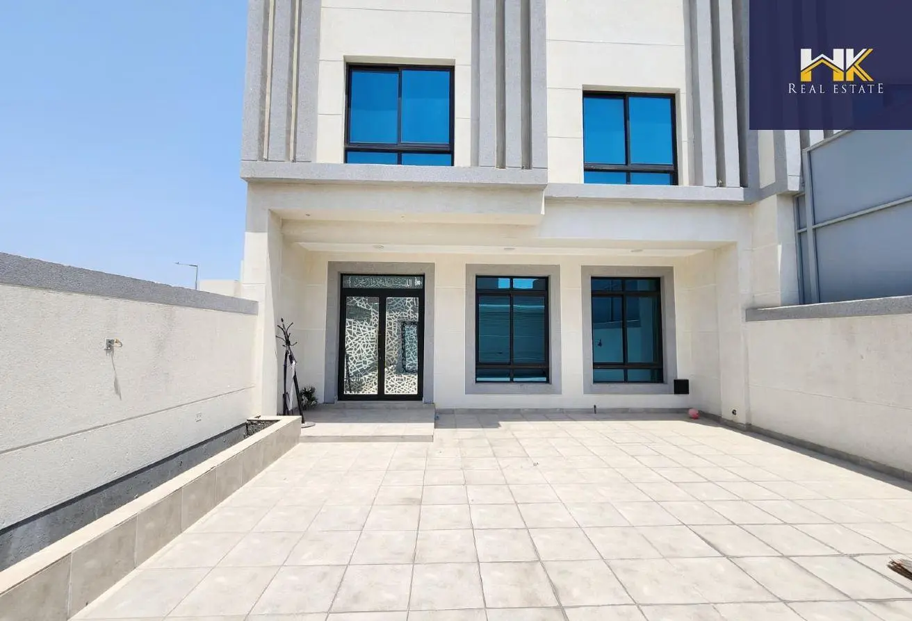 56153866 - Property Main Image