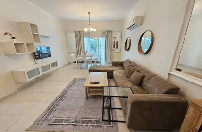 Apartment - 2 Bedrooms - 2 Bathrooms for sale in Saar - Northern Governorate