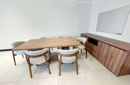 Apartment - 3 Bedrooms - 4 Bathrooms for rent in Al Juffair - Capital Governorate